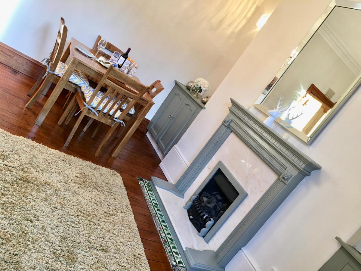 Cosy 2 Bedroom Central Apartment - Free Parking, Free Wifi 애버딘 외부 사진